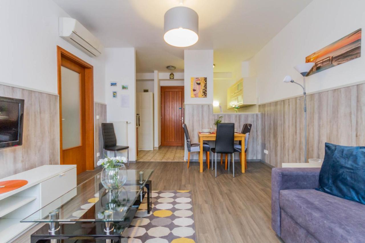 Lovag Charming Apartment In The Center-Ac Budapest Exteriör bild