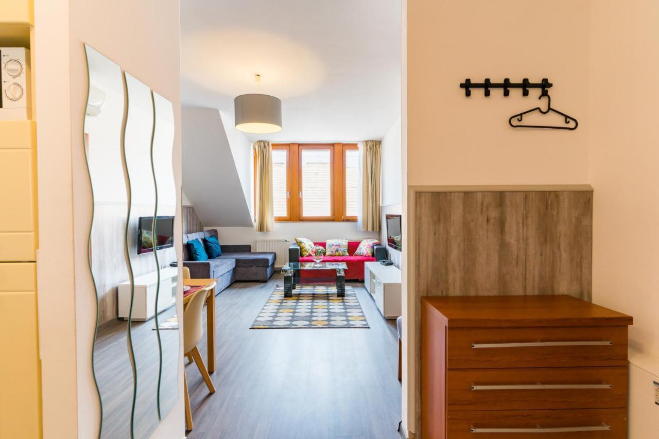 Lovag Charming Apartment In The Center-Ac Budapest Exteriör bild